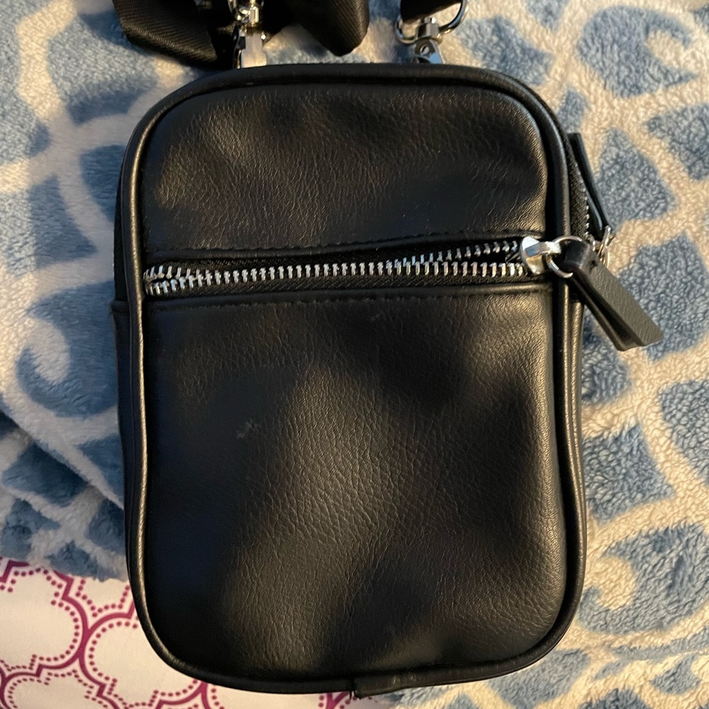 Cellphone bag